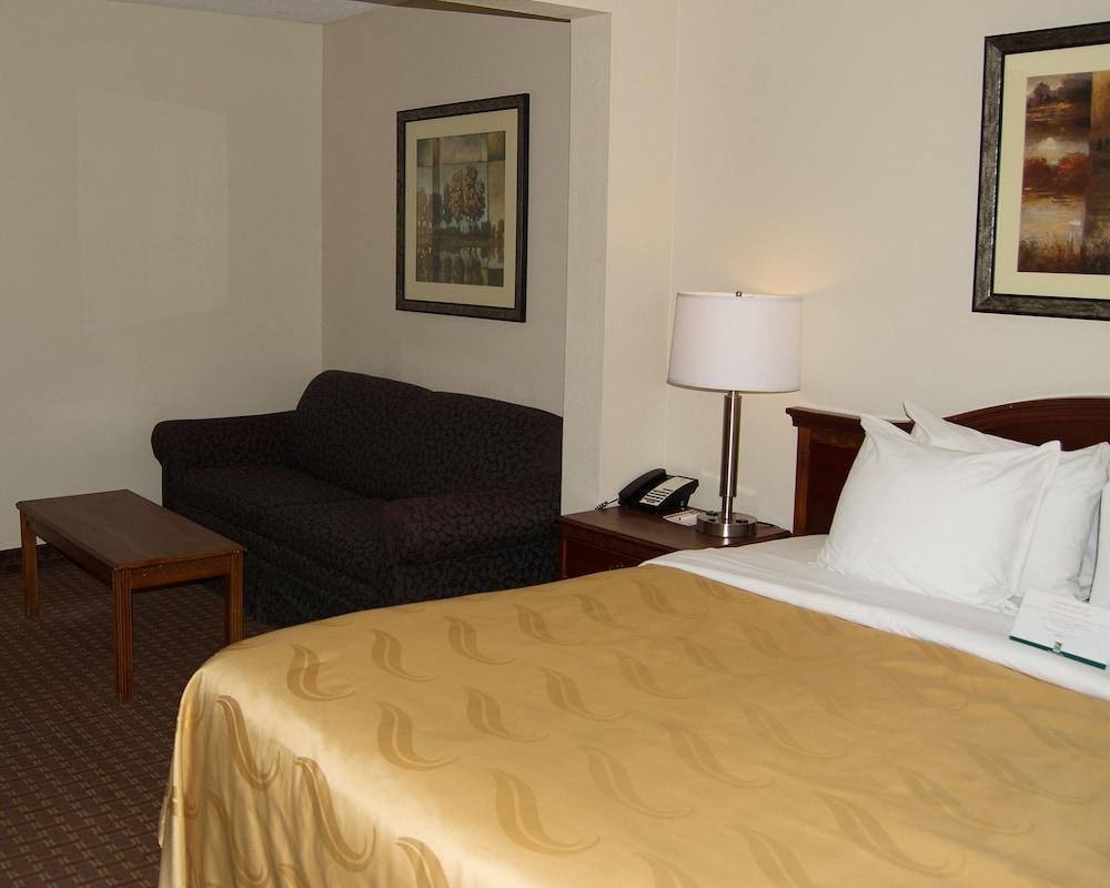 Quality Inn & Suites Lexington Near I-64 And I-81 Timber Ridge Exteriör bild