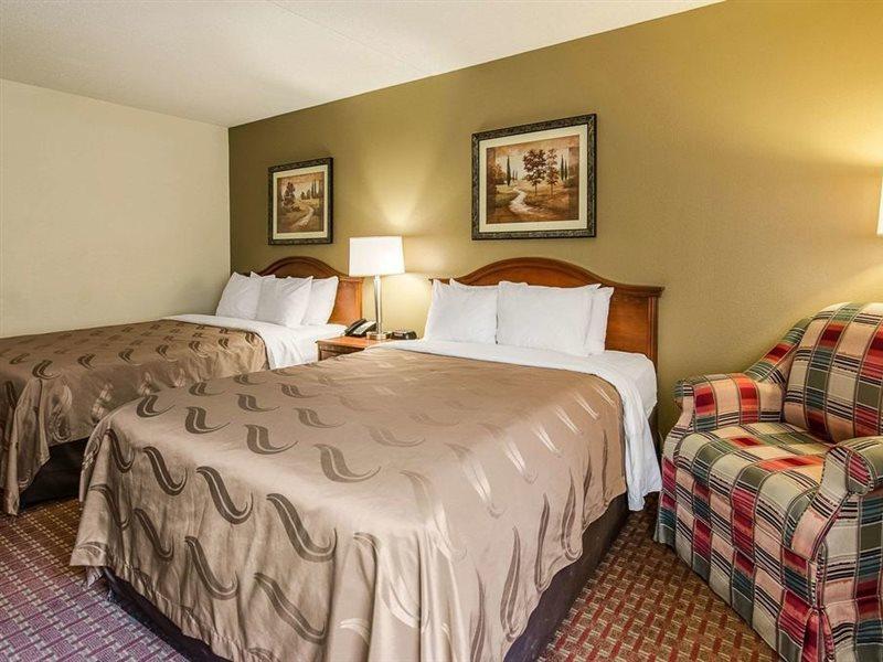 Quality Inn & Suites Lexington Near I-64 And I-81 Timber Ridge Exteriör bild