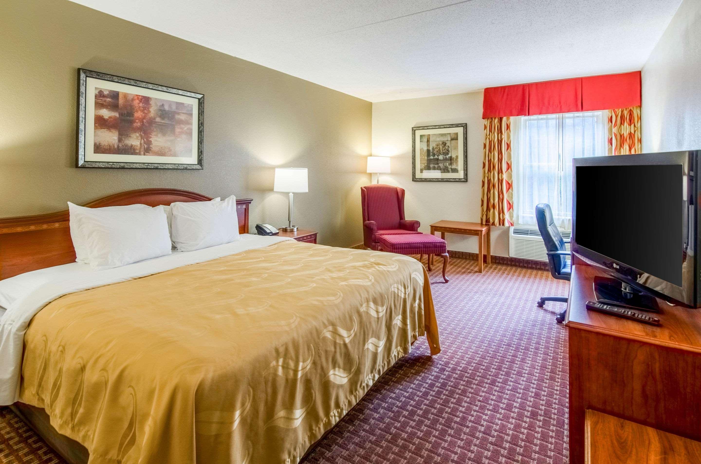 Quality Inn & Suites Lexington Near I-64 And I-81 Timber Ridge Exteriör bild