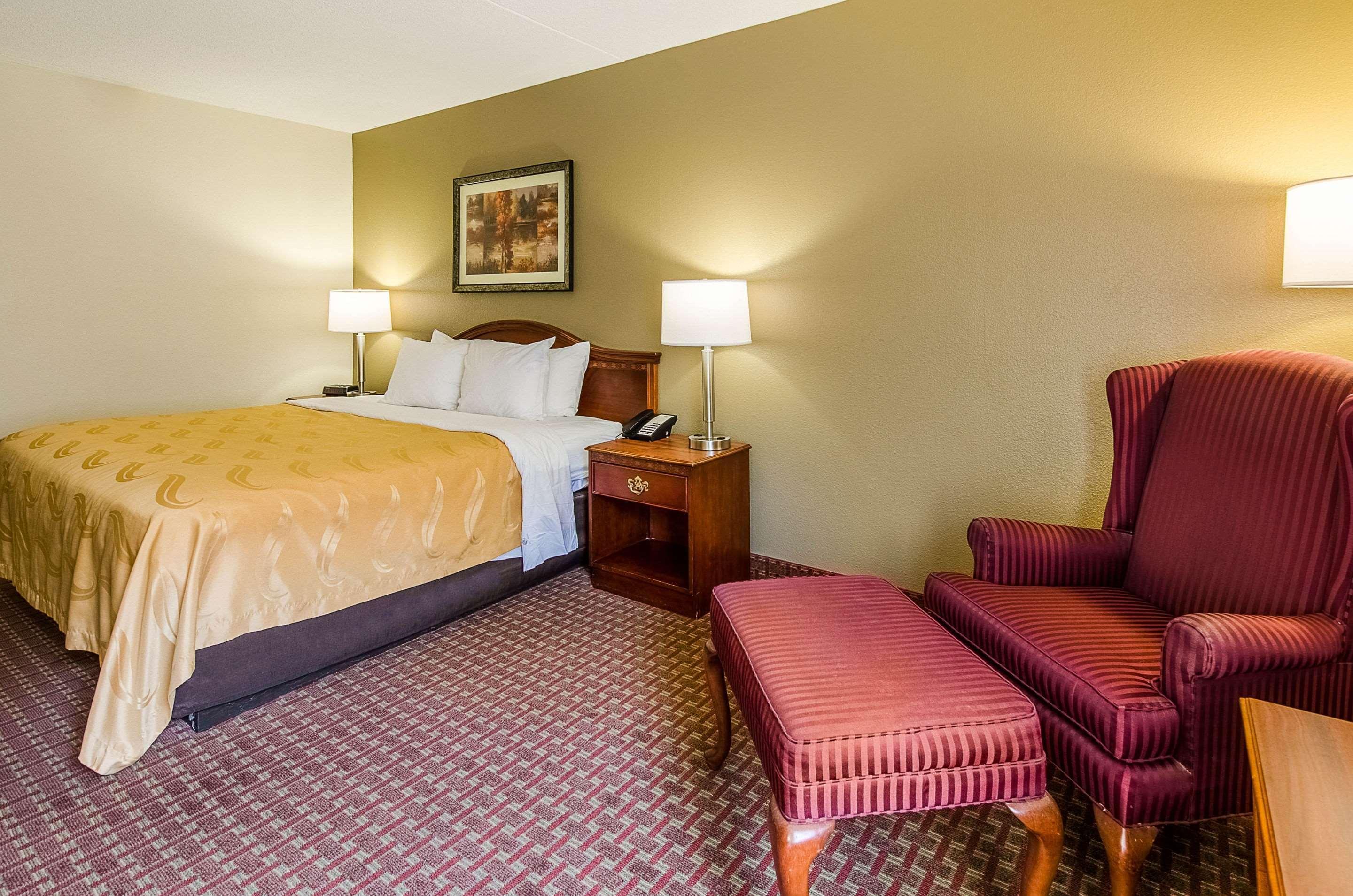 Quality Inn & Suites Lexington Near I-64 And I-81 Timber Ridge Exteriör bild