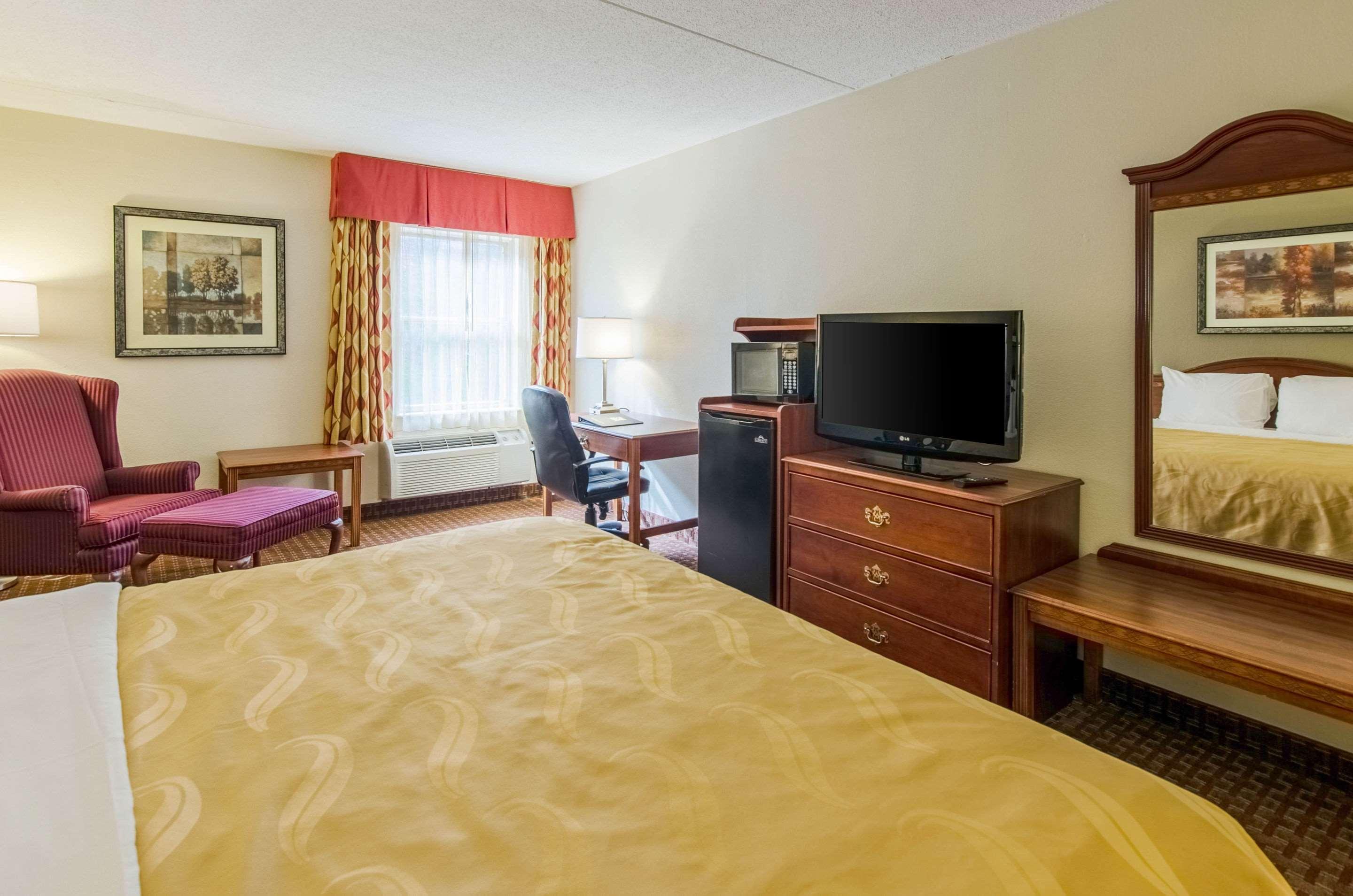 Quality Inn & Suites Lexington Near I-64 And I-81 Timber Ridge Exteriör bild