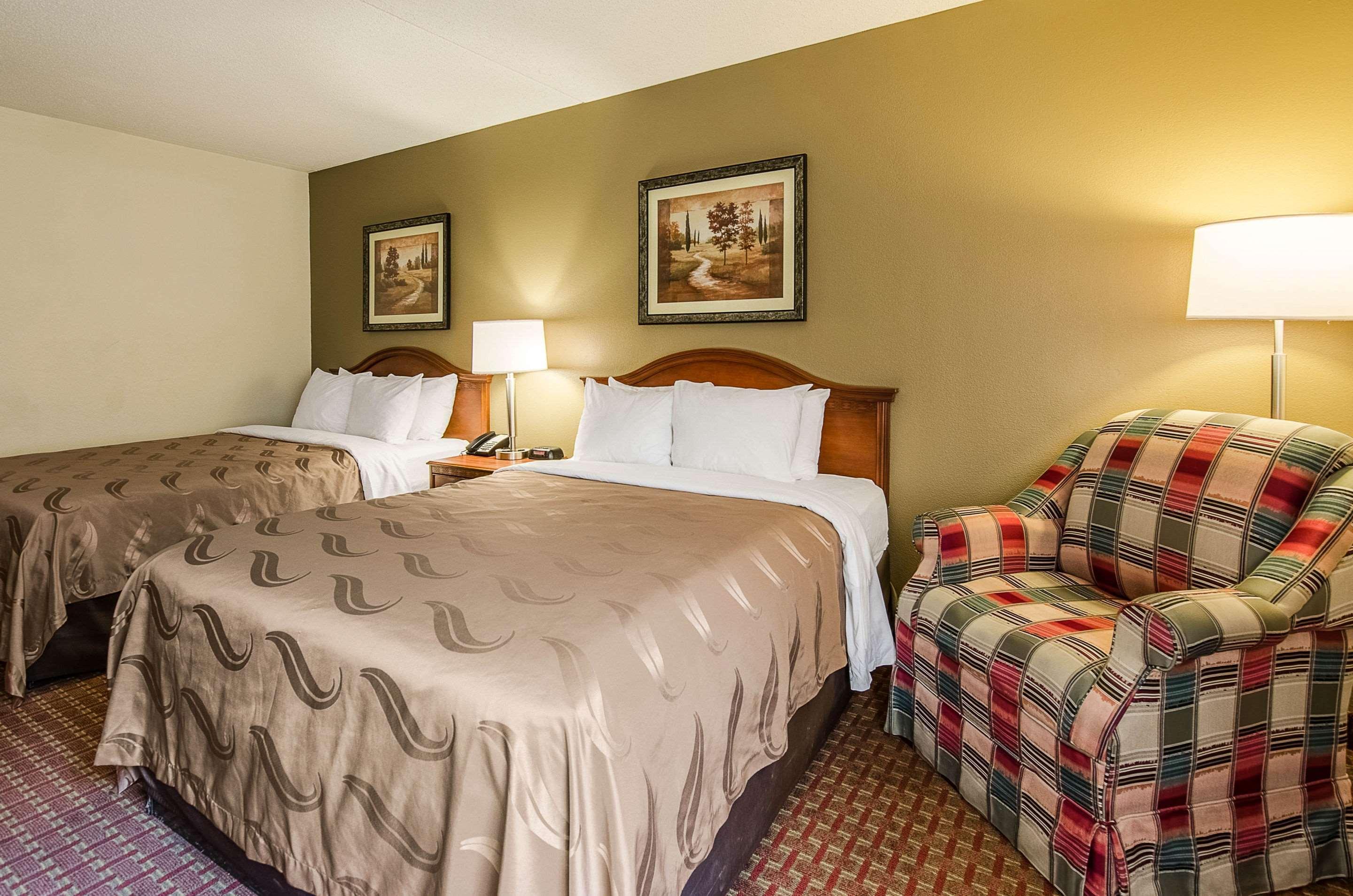 Quality Inn & Suites Lexington Near I-64 And I-81 Timber Ridge Exteriör bild