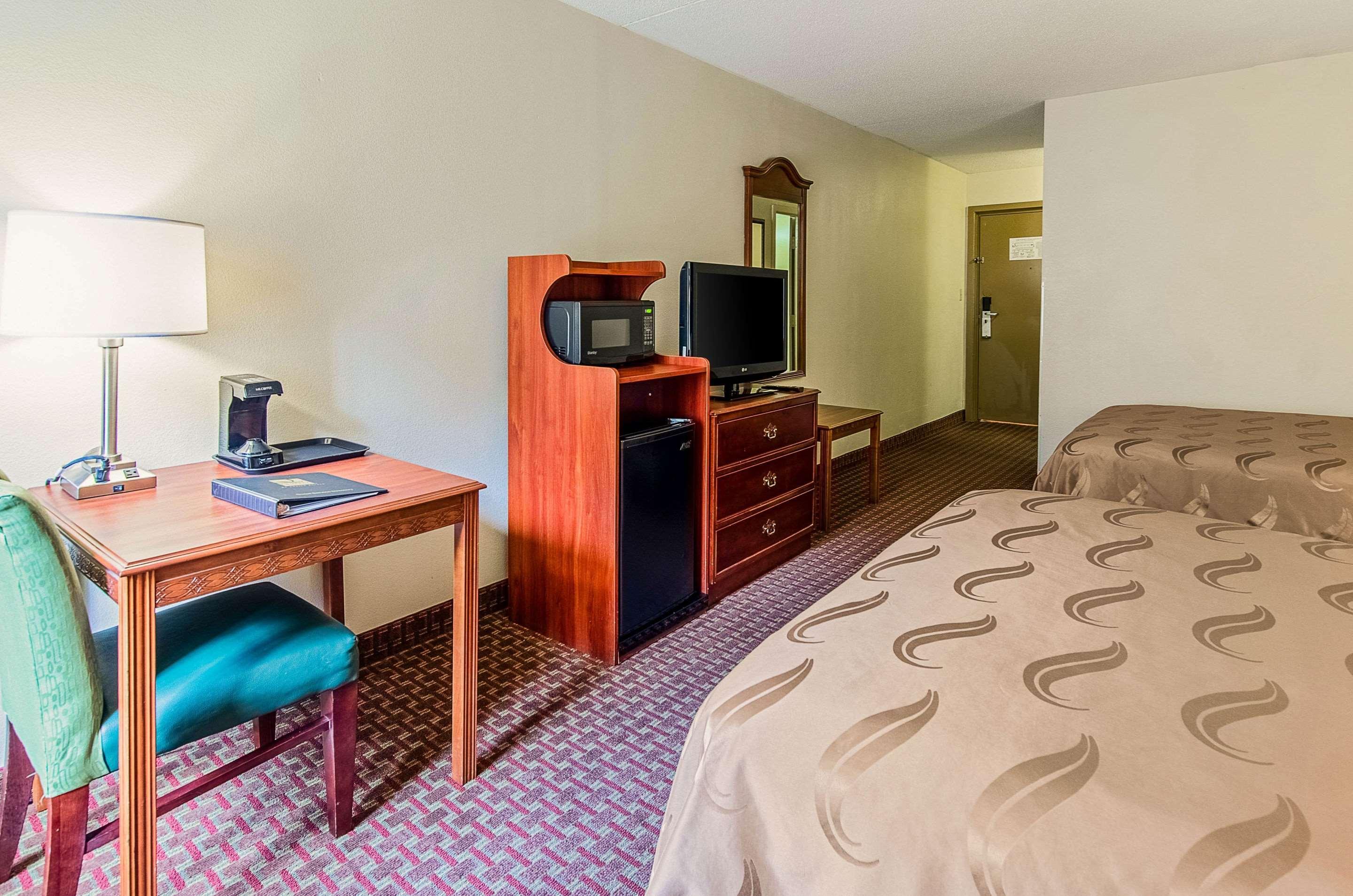 Quality Inn & Suites Lexington Near I-64 And I-81 Timber Ridge Exteriör bild