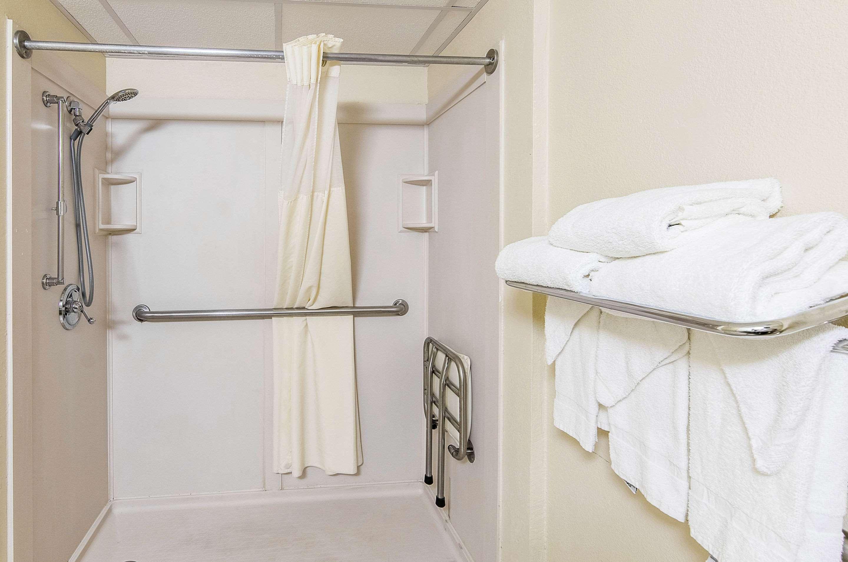 Quality Inn & Suites Lexington Near I-64 And I-81 Timber Ridge Exteriör bild