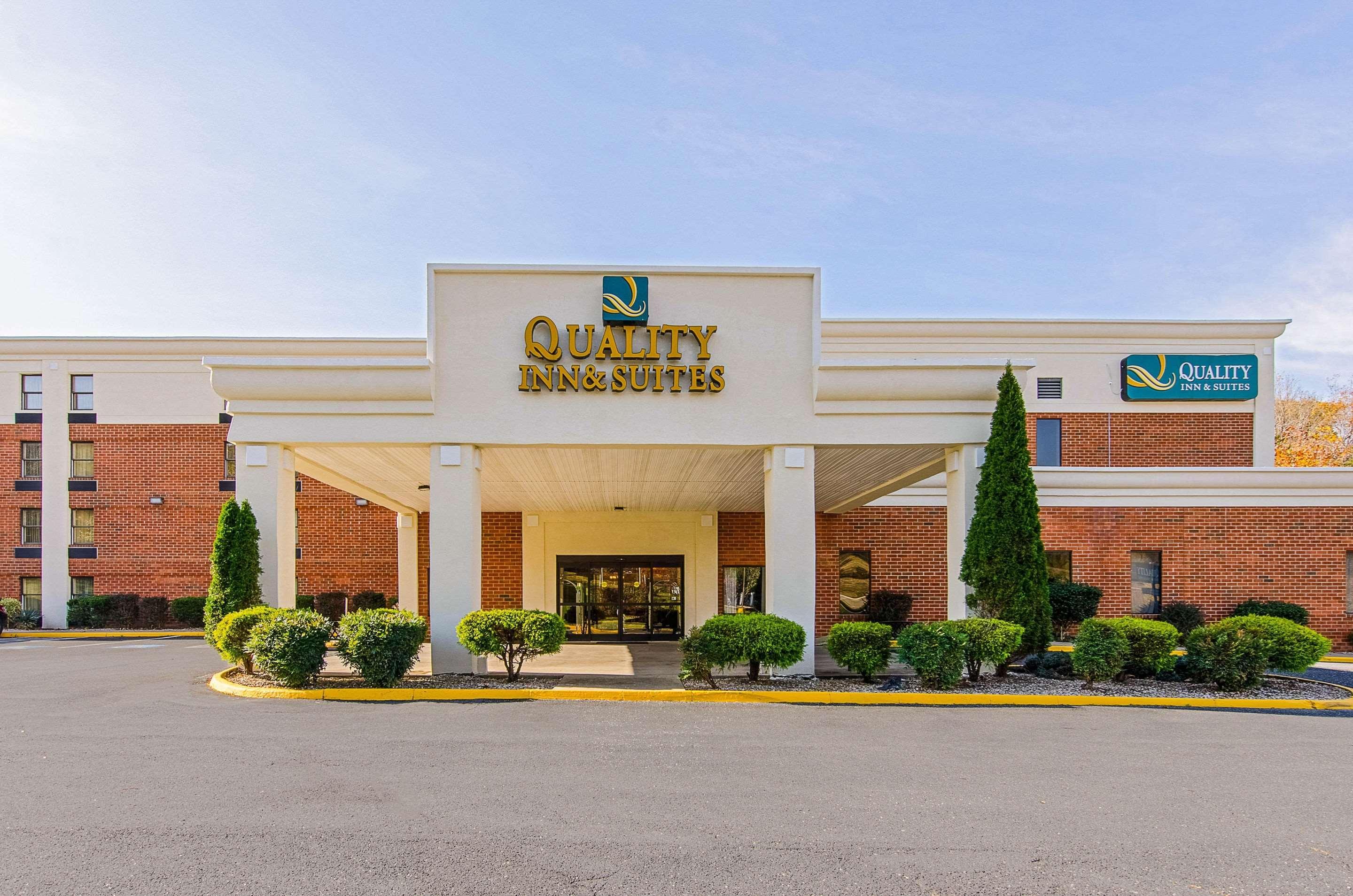 Quality Inn & Suites Lexington Near I-64 And I-81 Timber Ridge Exteriör bild