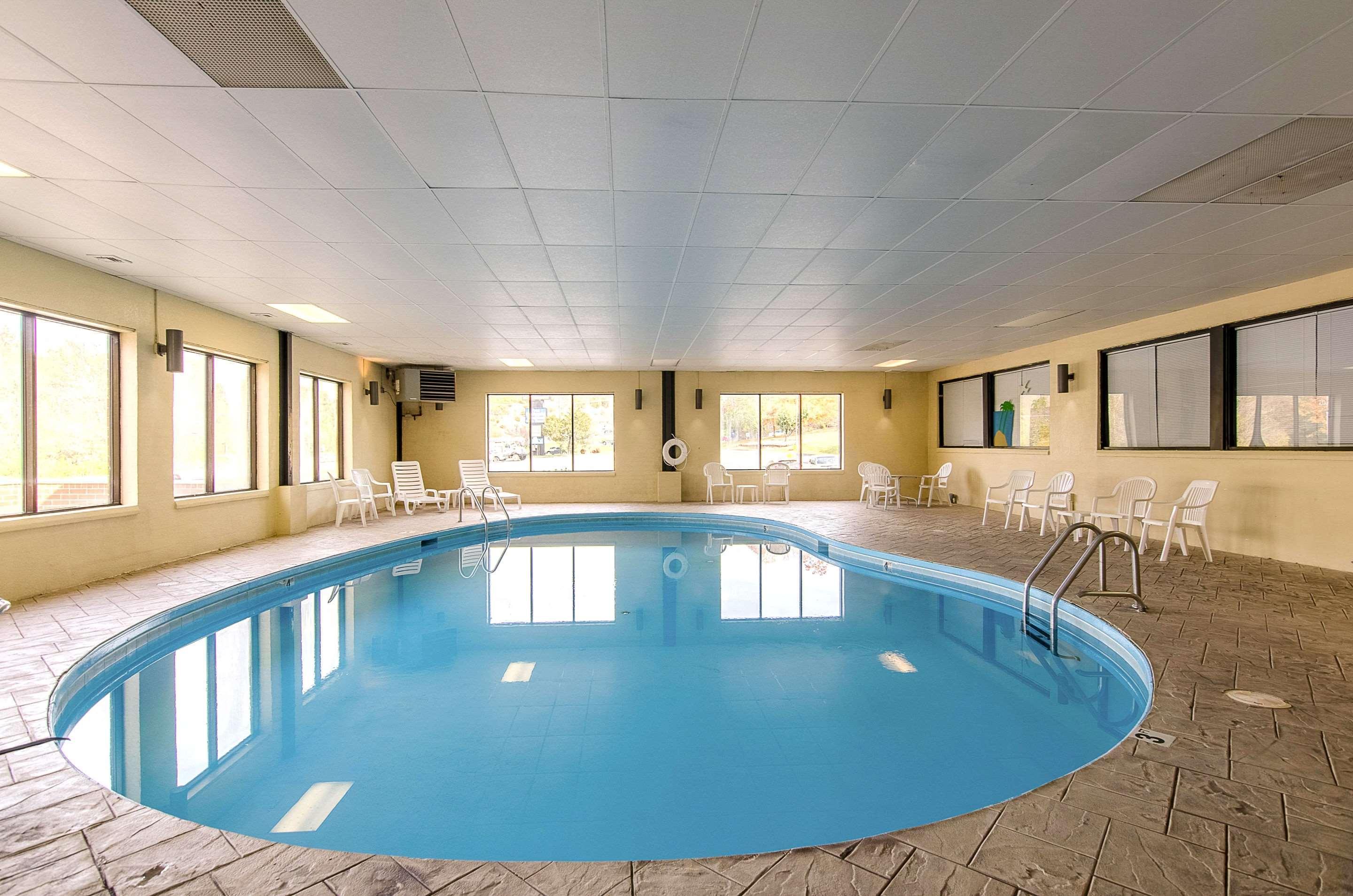Quality Inn & Suites Lexington Near I-64 And I-81 Timber Ridge Exteriör bild