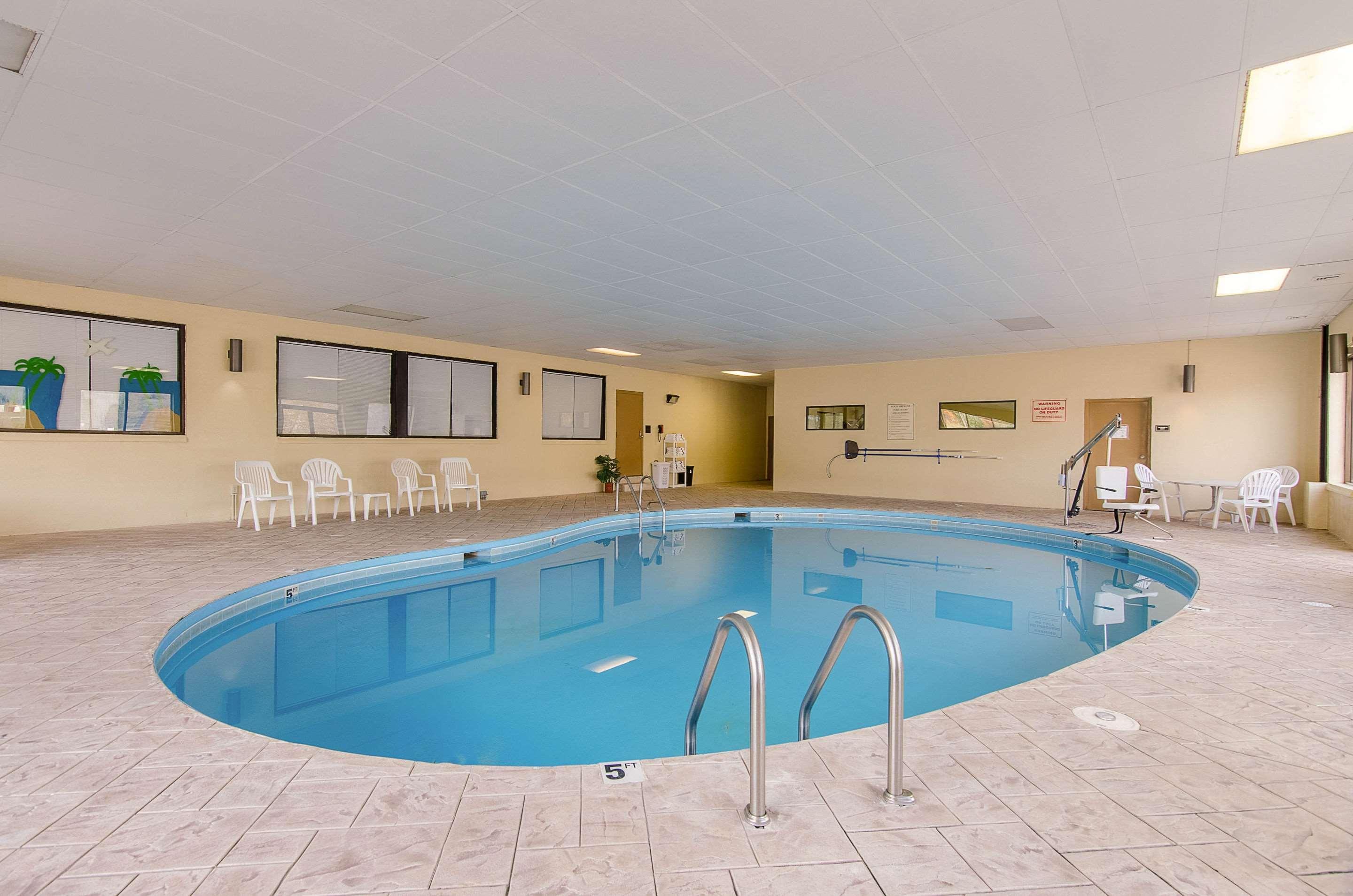 Quality Inn & Suites Lexington Near I-64 And I-81 Timber Ridge Exteriör bild