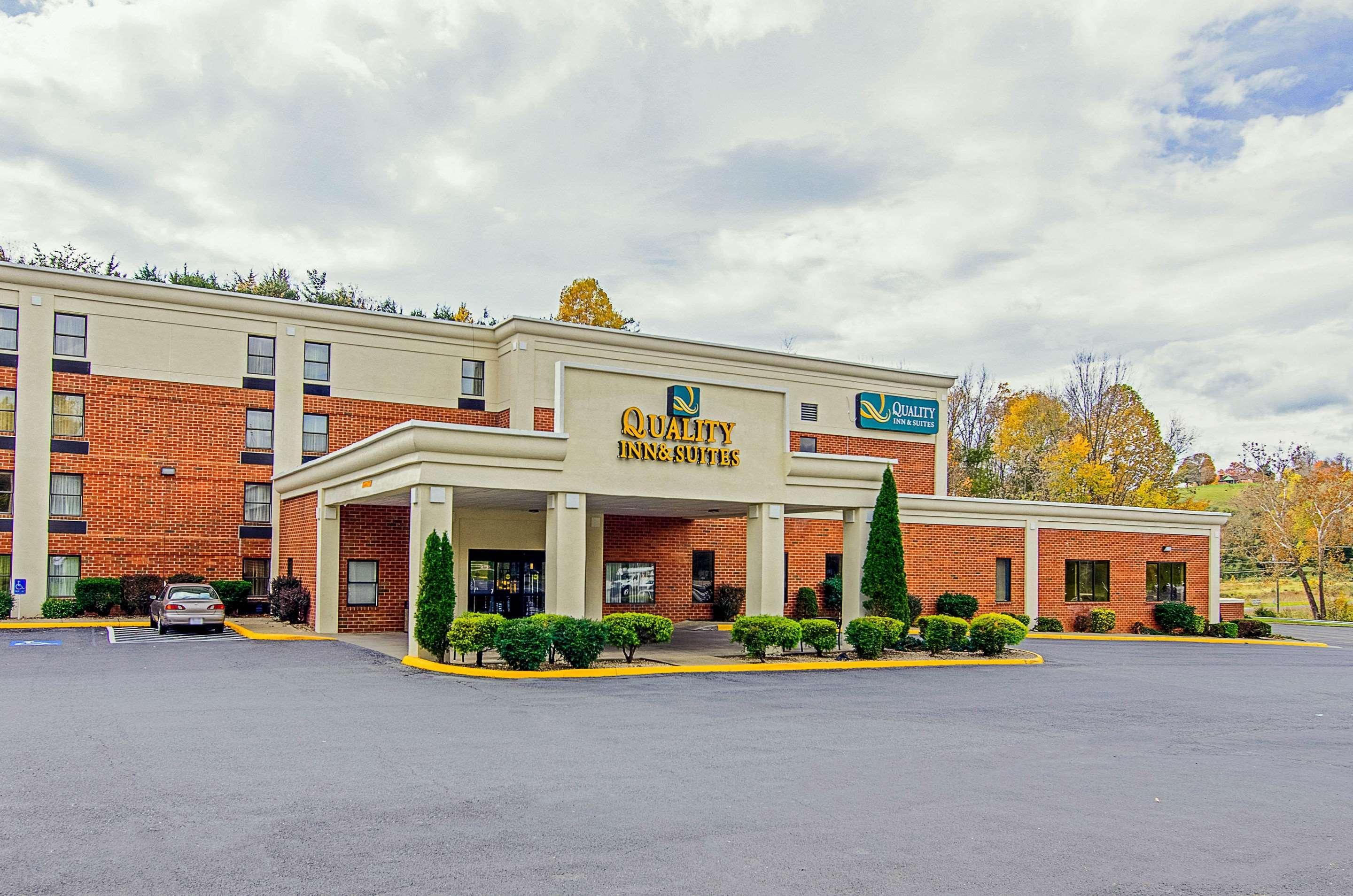 Quality Inn & Suites Lexington Near I-64 And I-81 Timber Ridge Exteriör bild